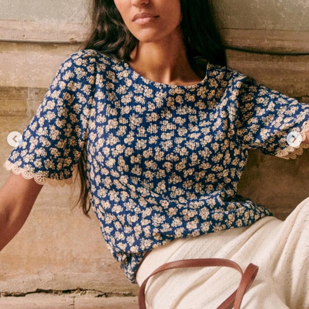 Sezane Cléa T-Shirt - Size M - Almost Brand New